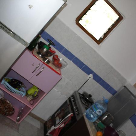 Guesthouse Benardo Sarandë 외부 사진