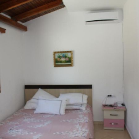 Guesthouse Benardo Sarandë 외부 사진