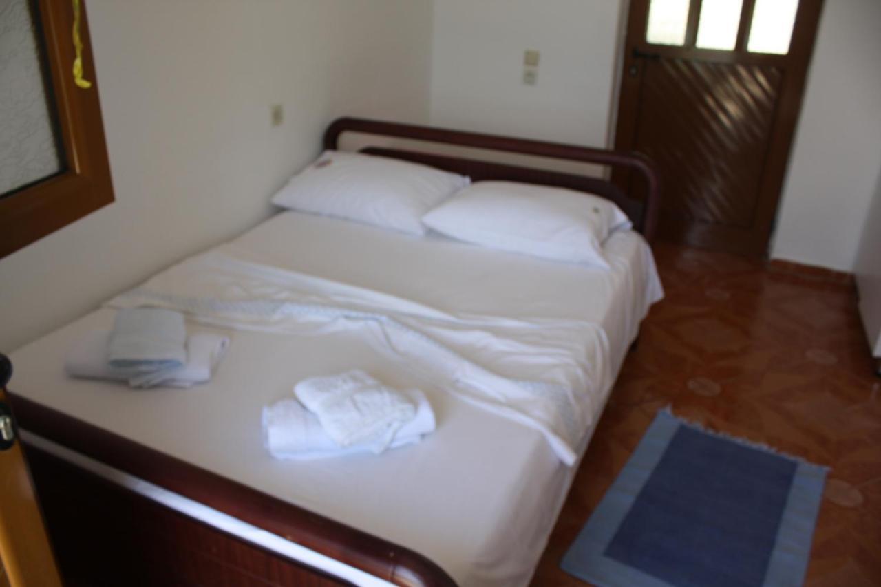 Guesthouse Benardo Sarandë 외부 사진